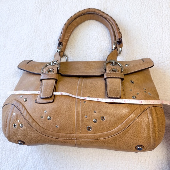 DNB - Picture 14 of 15